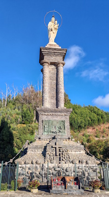 patsas Terreiro da Lutalla.