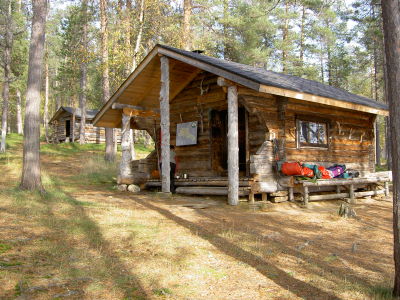 Ylemmän Kiertämäjärven tupa