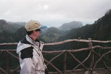 sc570.JPG - 14162 Bytes